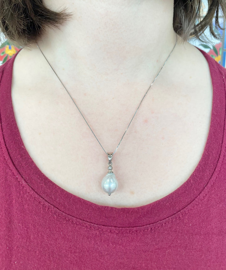 South Sea pearl and diamond pendant