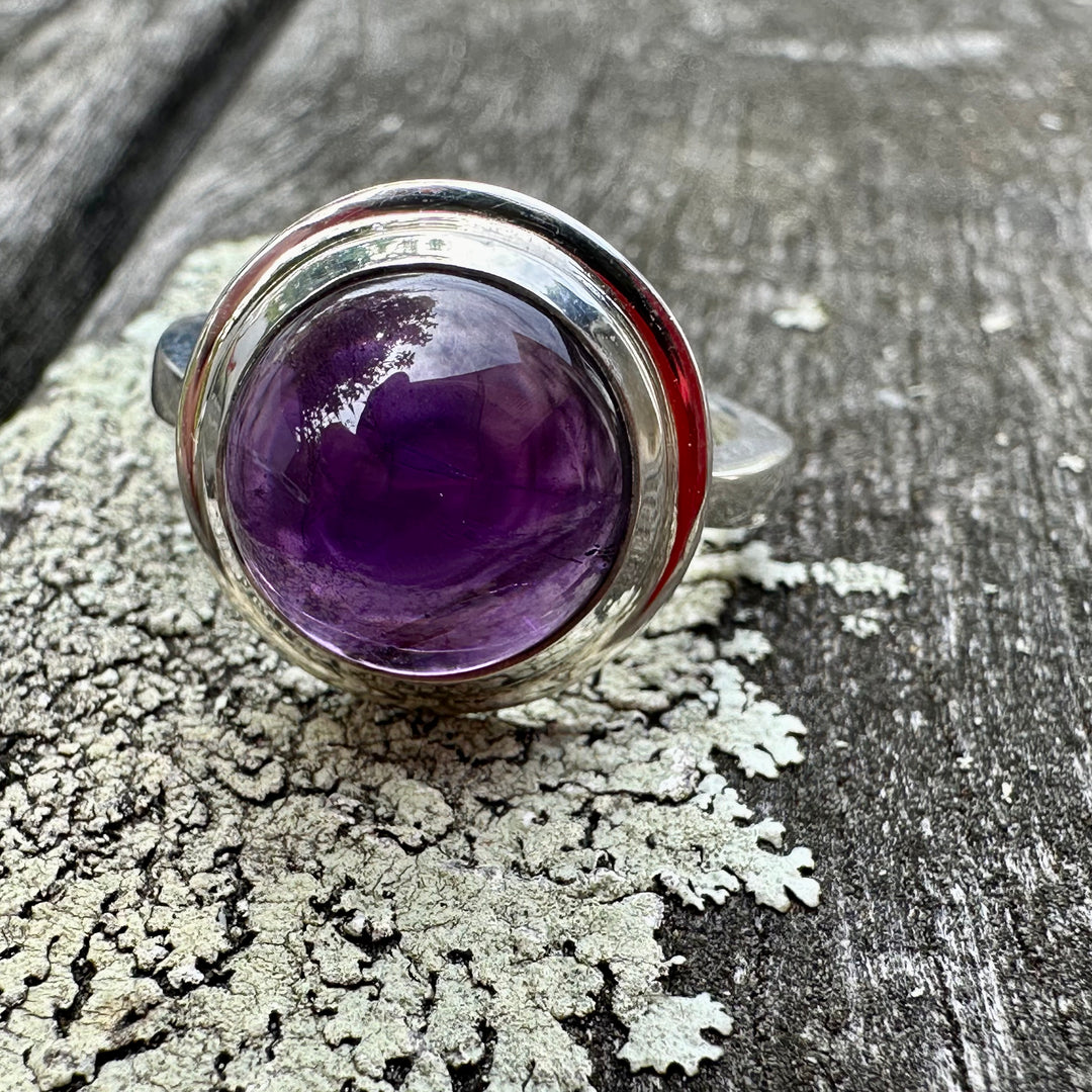 Amethyst ring in sterling silver