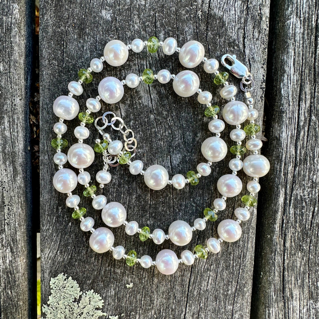 Peridot & Freshwater pearl necklace