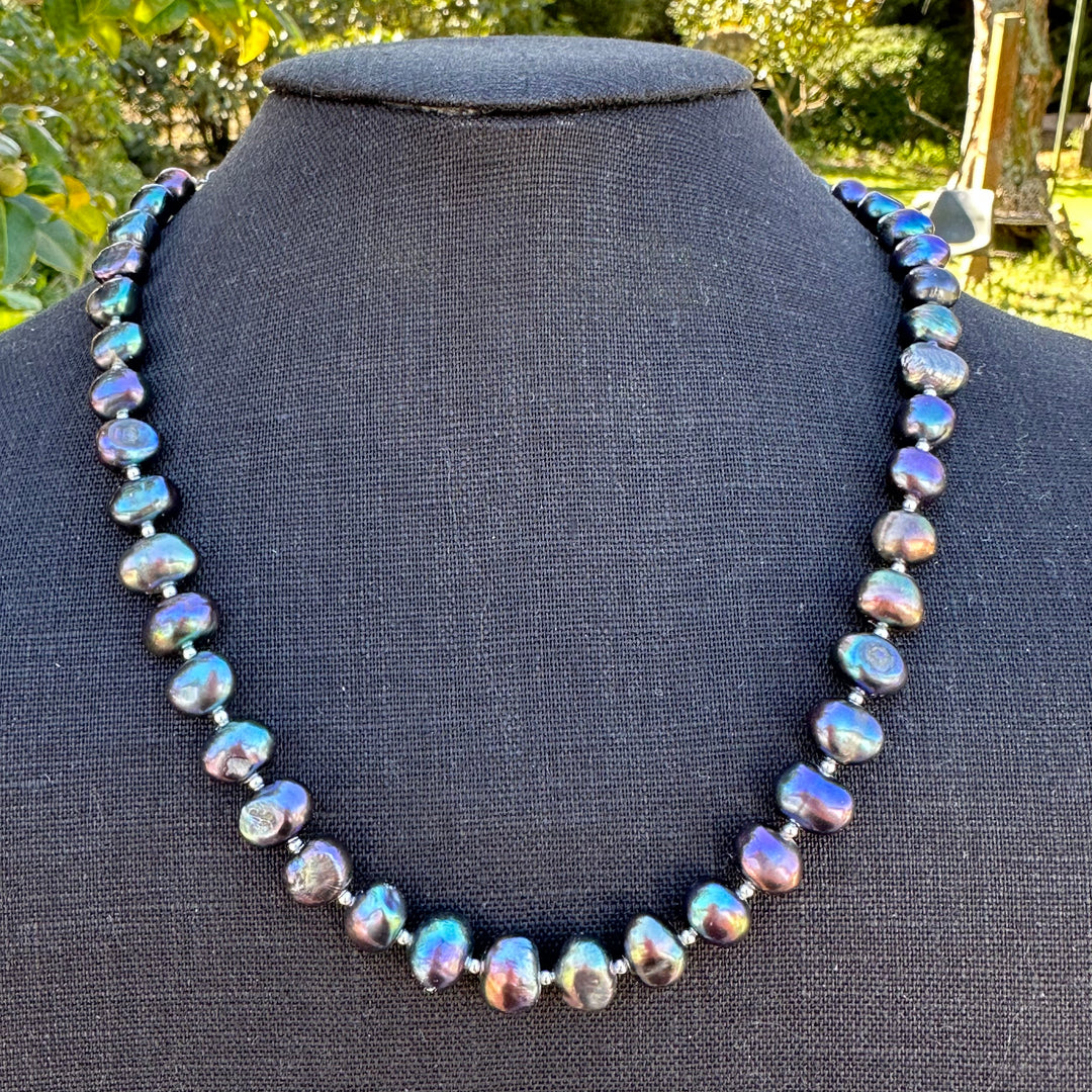 Peacock freshwater pearl necklace