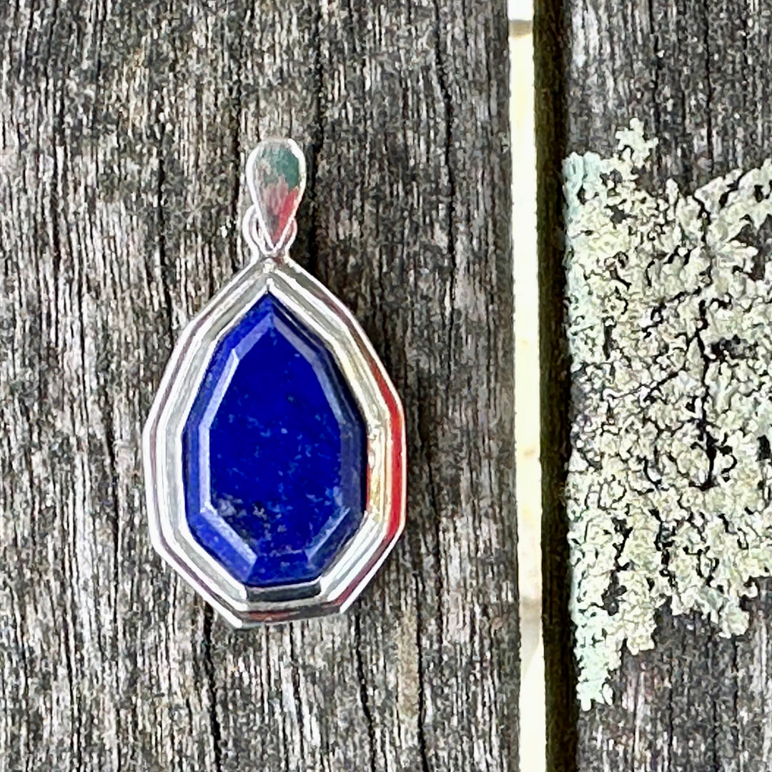 Afghani Lapis Lazuli pendant