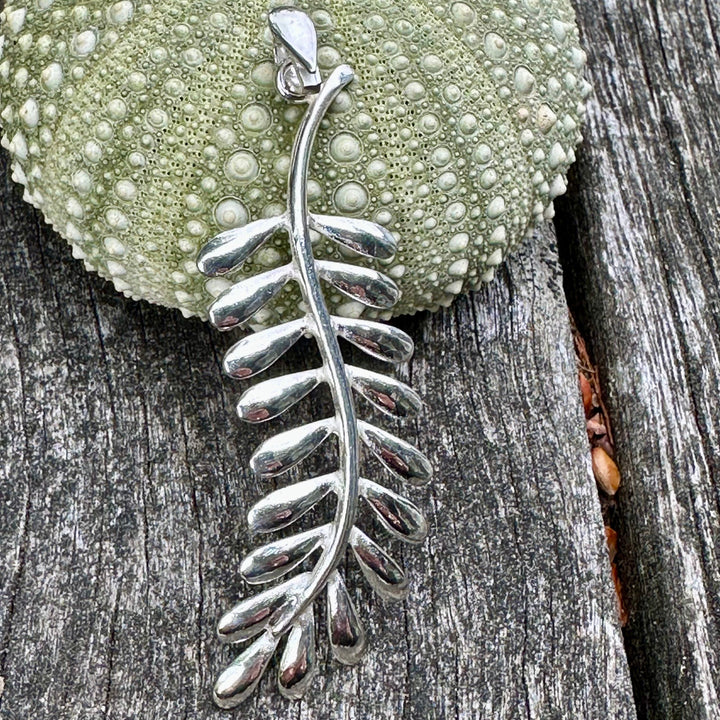 Large sterling silver fern pendant