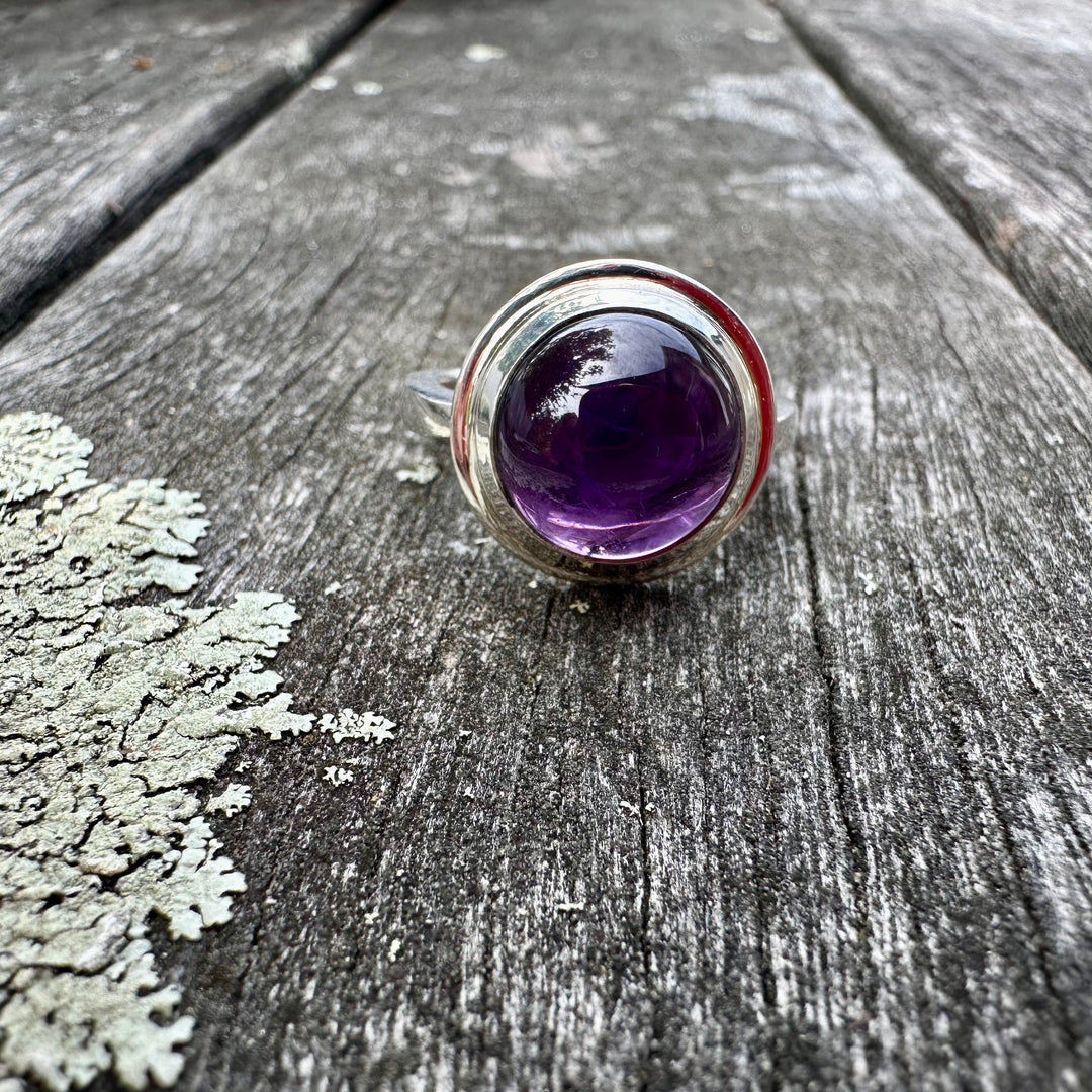 Amethyst ring in sterling silver