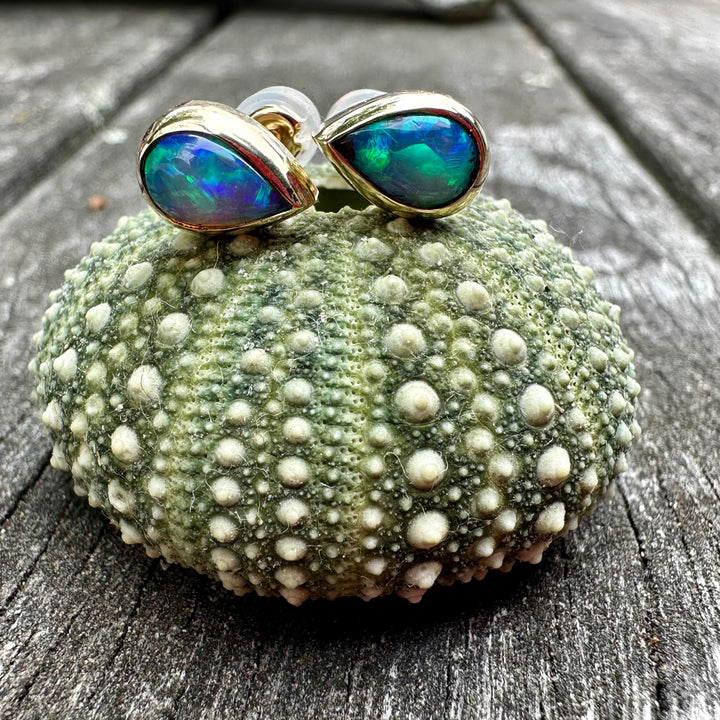 9ct Gold Australian Crystal Opal Stud Earrings