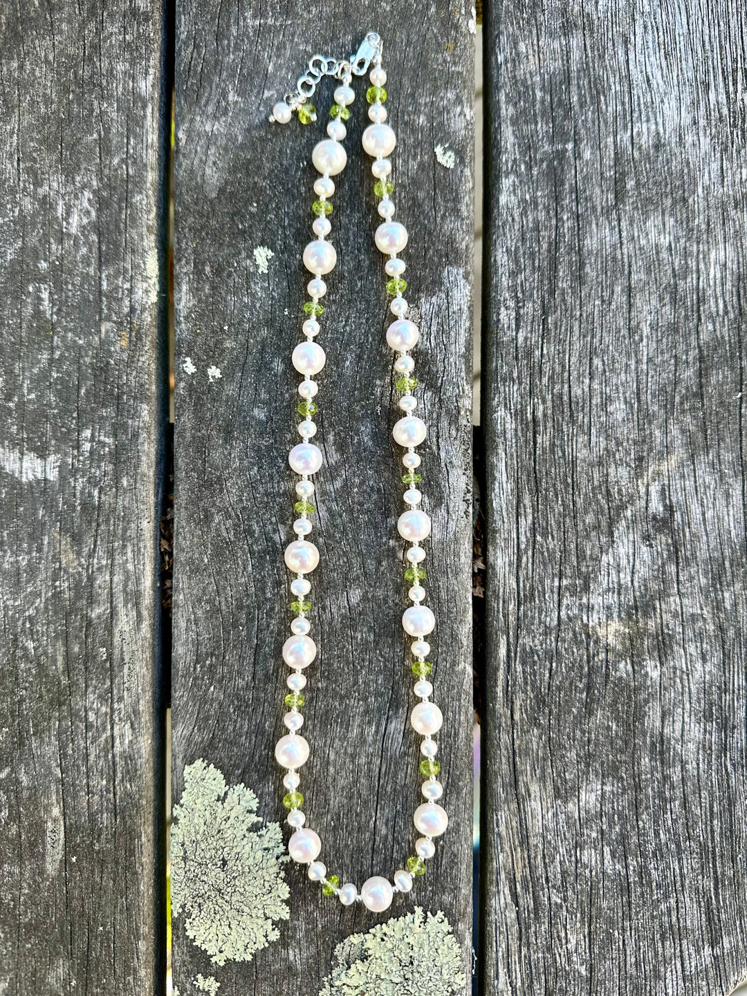 Peridot & Freshwater pearl necklace