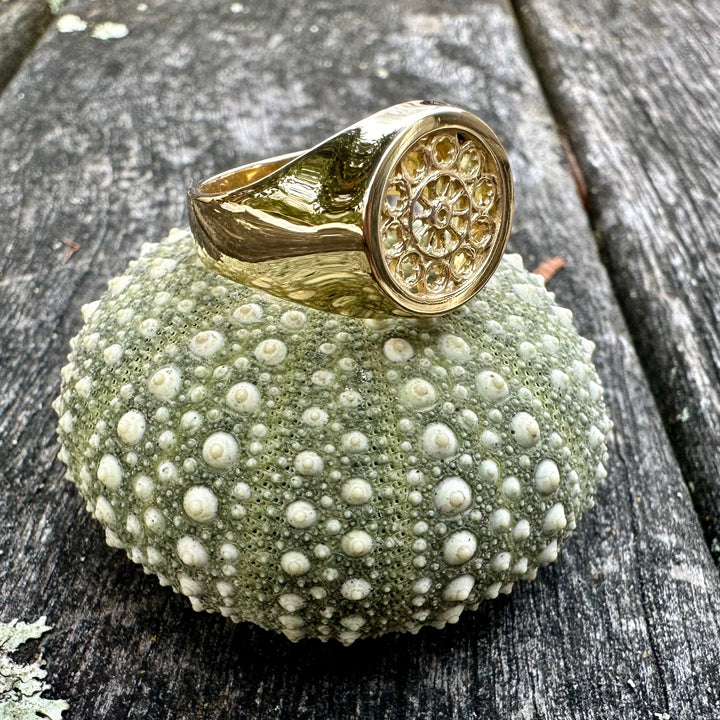 18 carat Rose window signet ring
