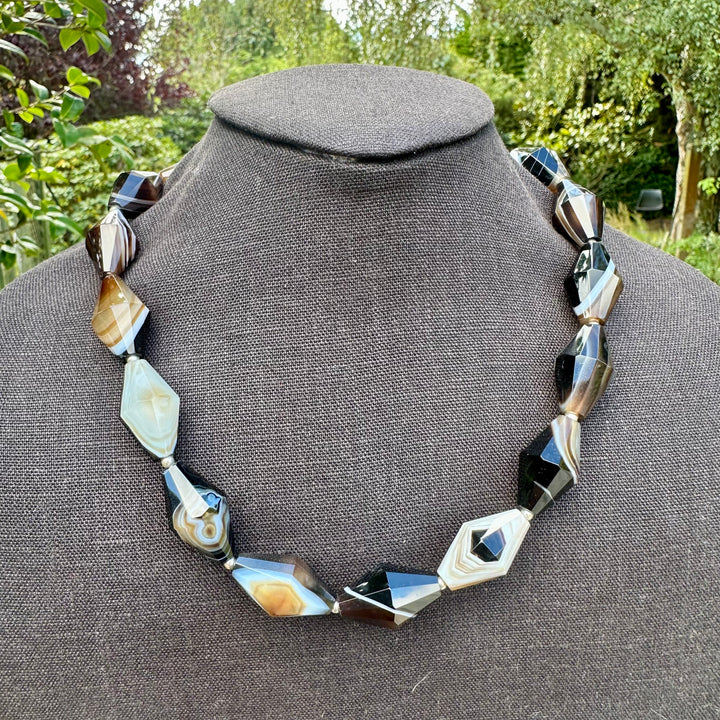Bostwanan agate necklace