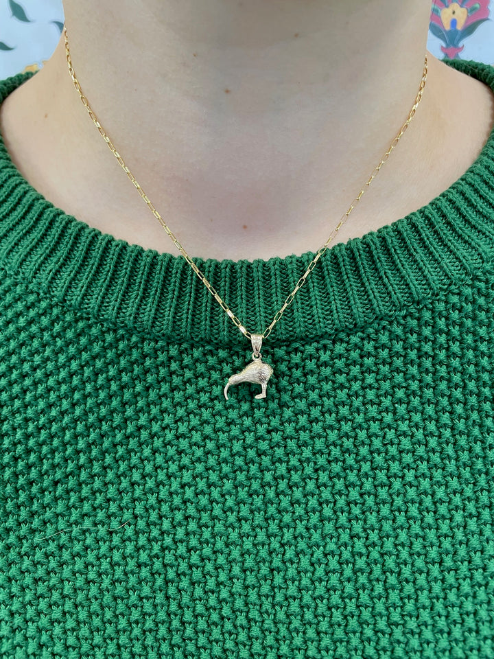 9ct gold kiwi charm pendant