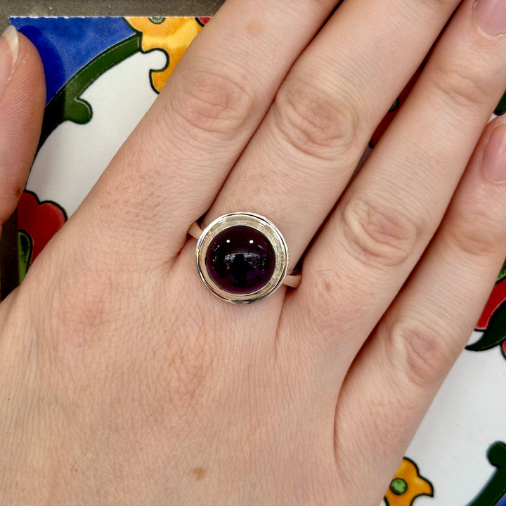 Amethyst ring in sterling silver