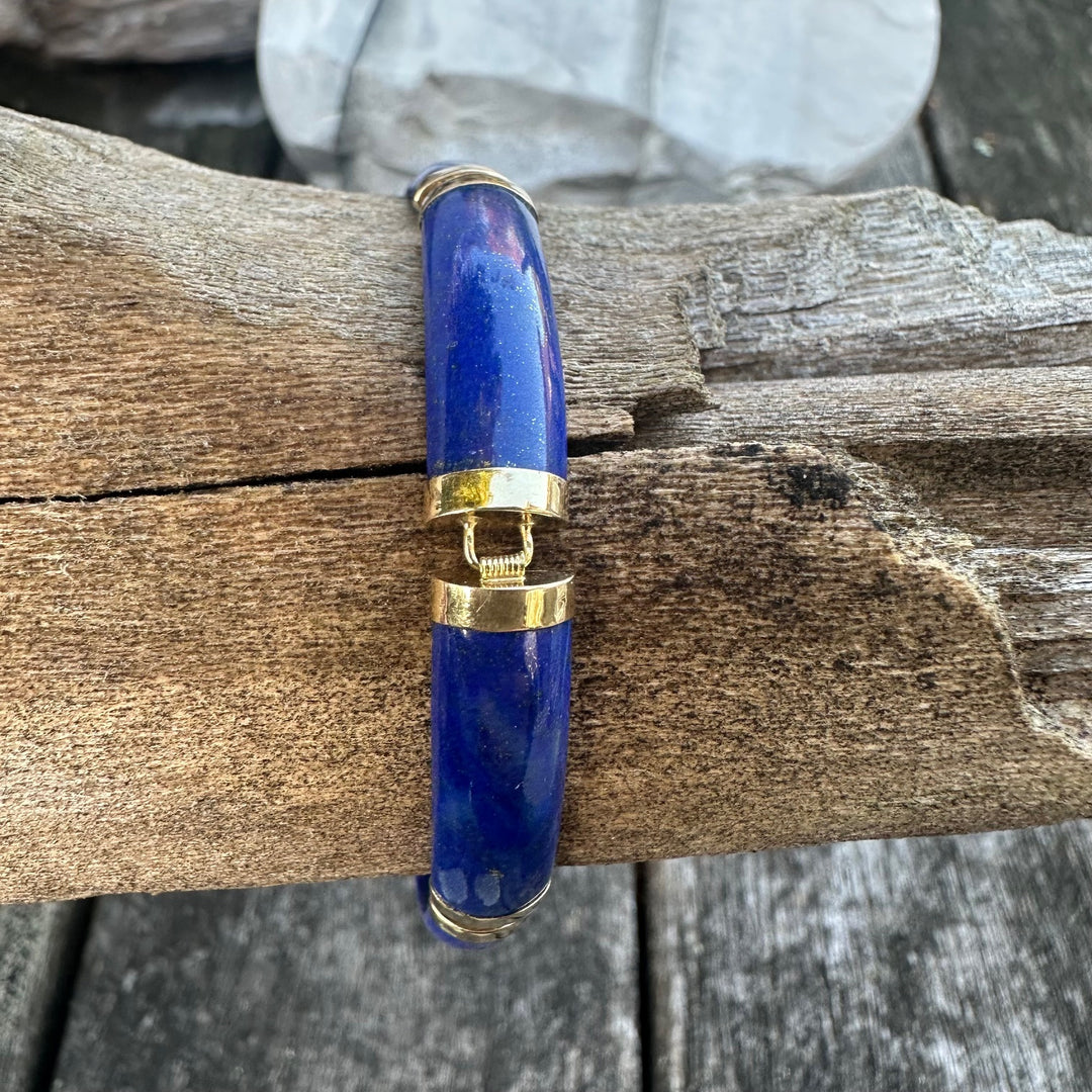 Vintage lapis lazuli panel bracelet in 14 carat yellow gold