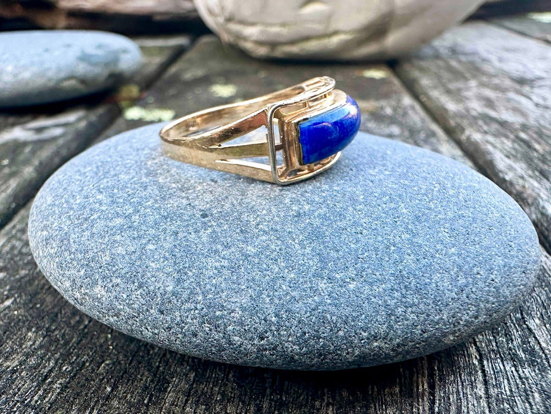 vintage lapis lazuli ring