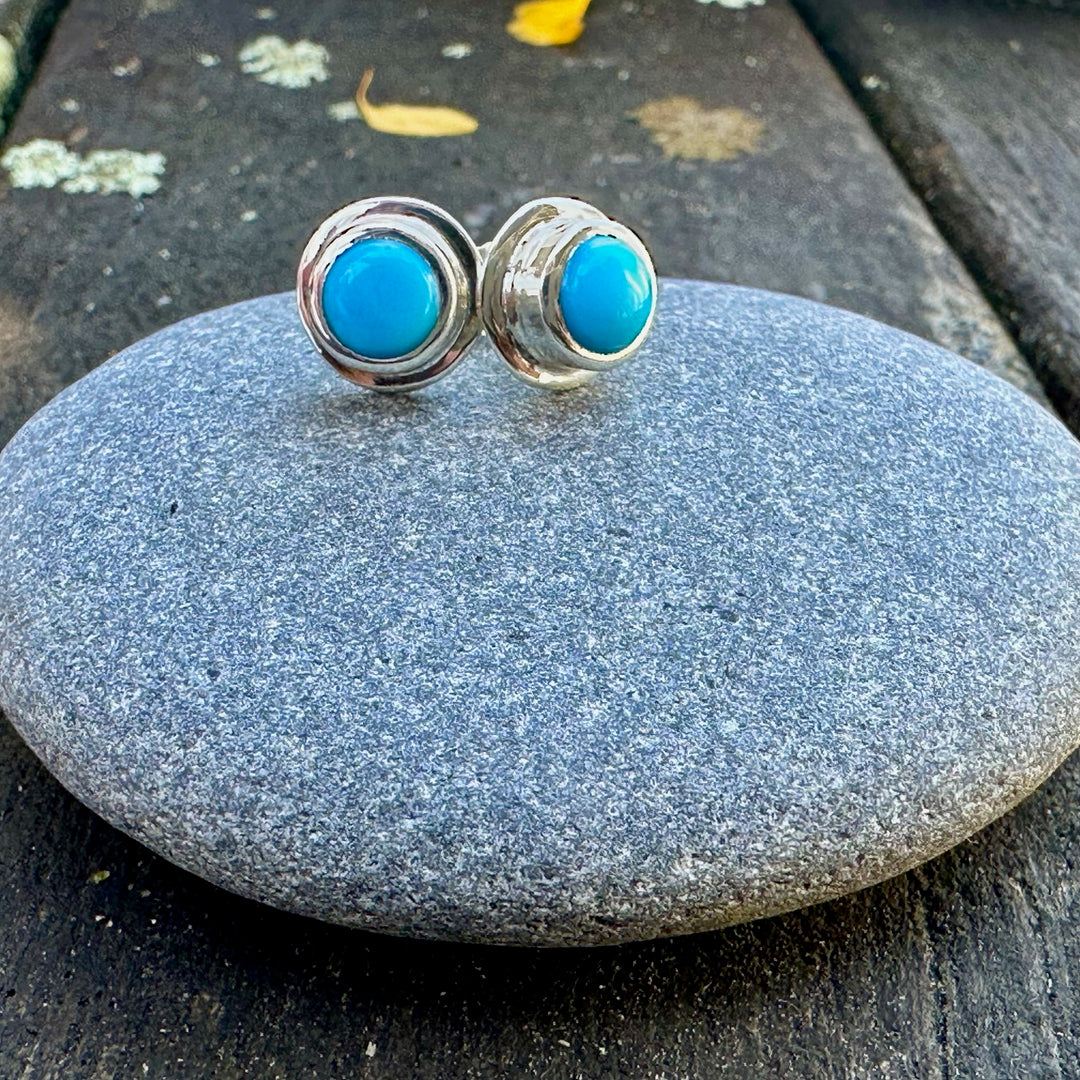 Kingman turquoise studs