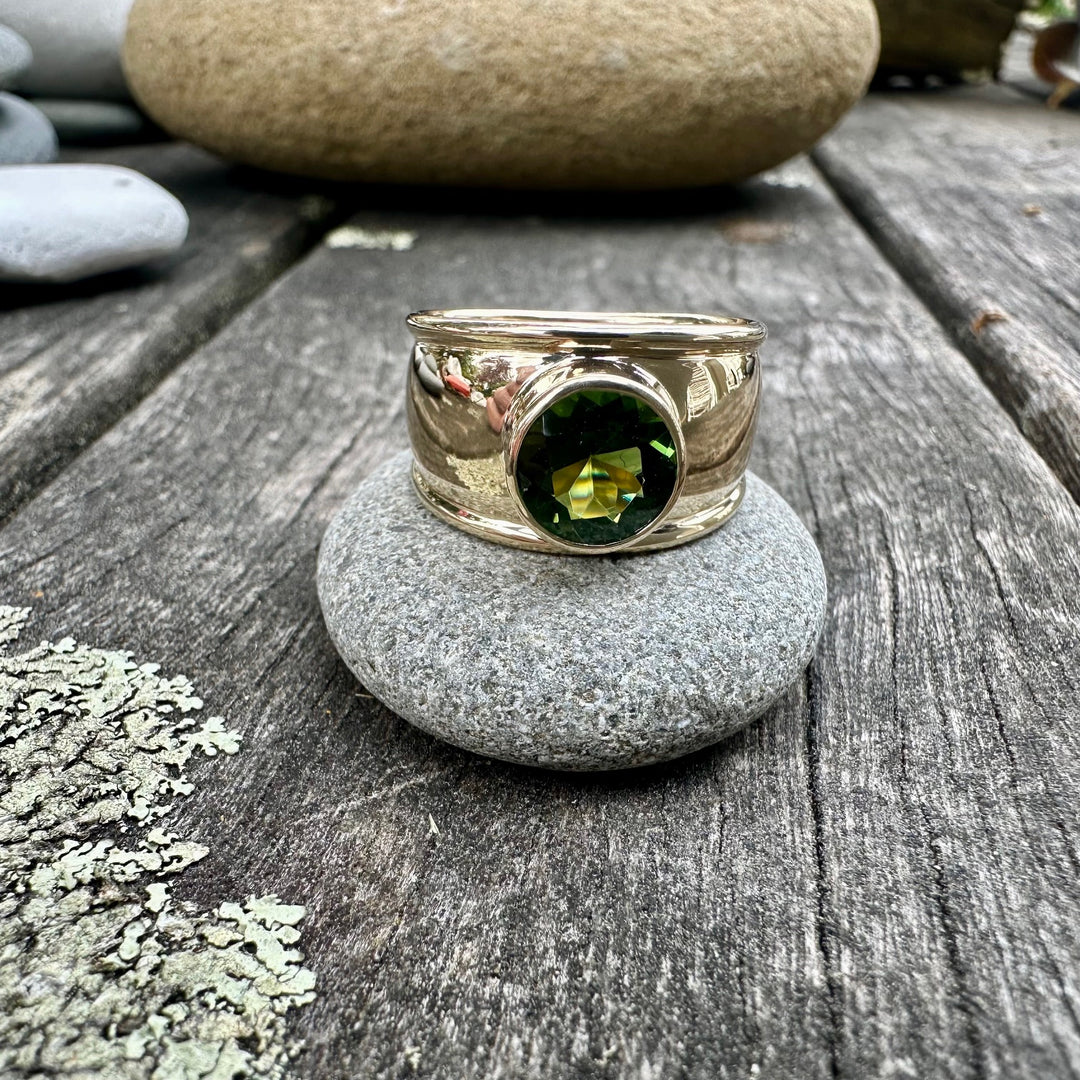 Green tourmaline Bella ring