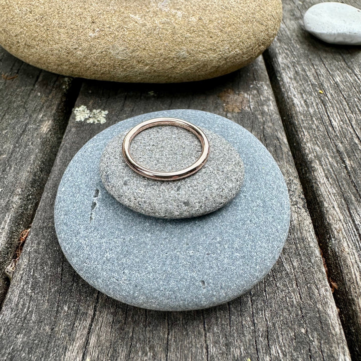 9 carat red gold ring
