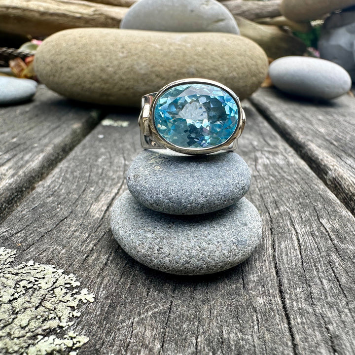 Sky blue Amore ring