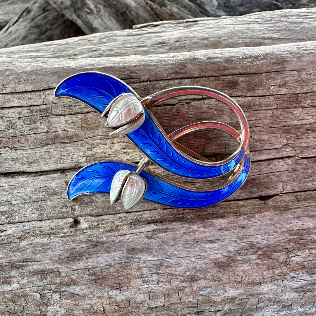 Vintage Aksel Holmsen brooch