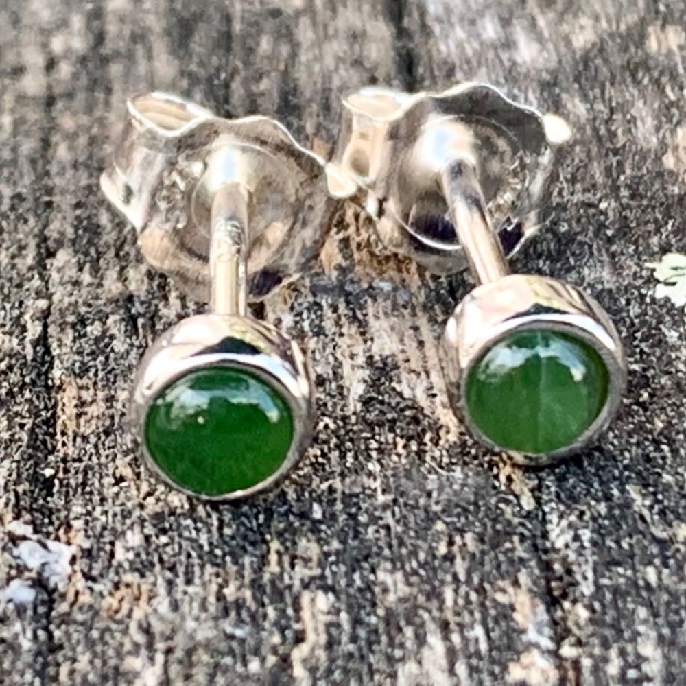 Greenstone studs deals