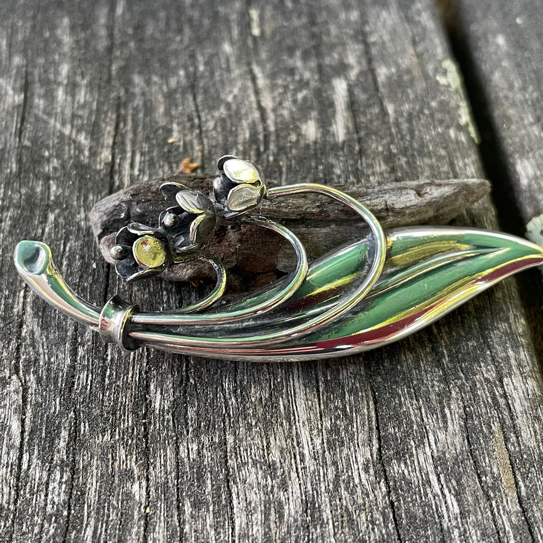 Vintage sterling brooch