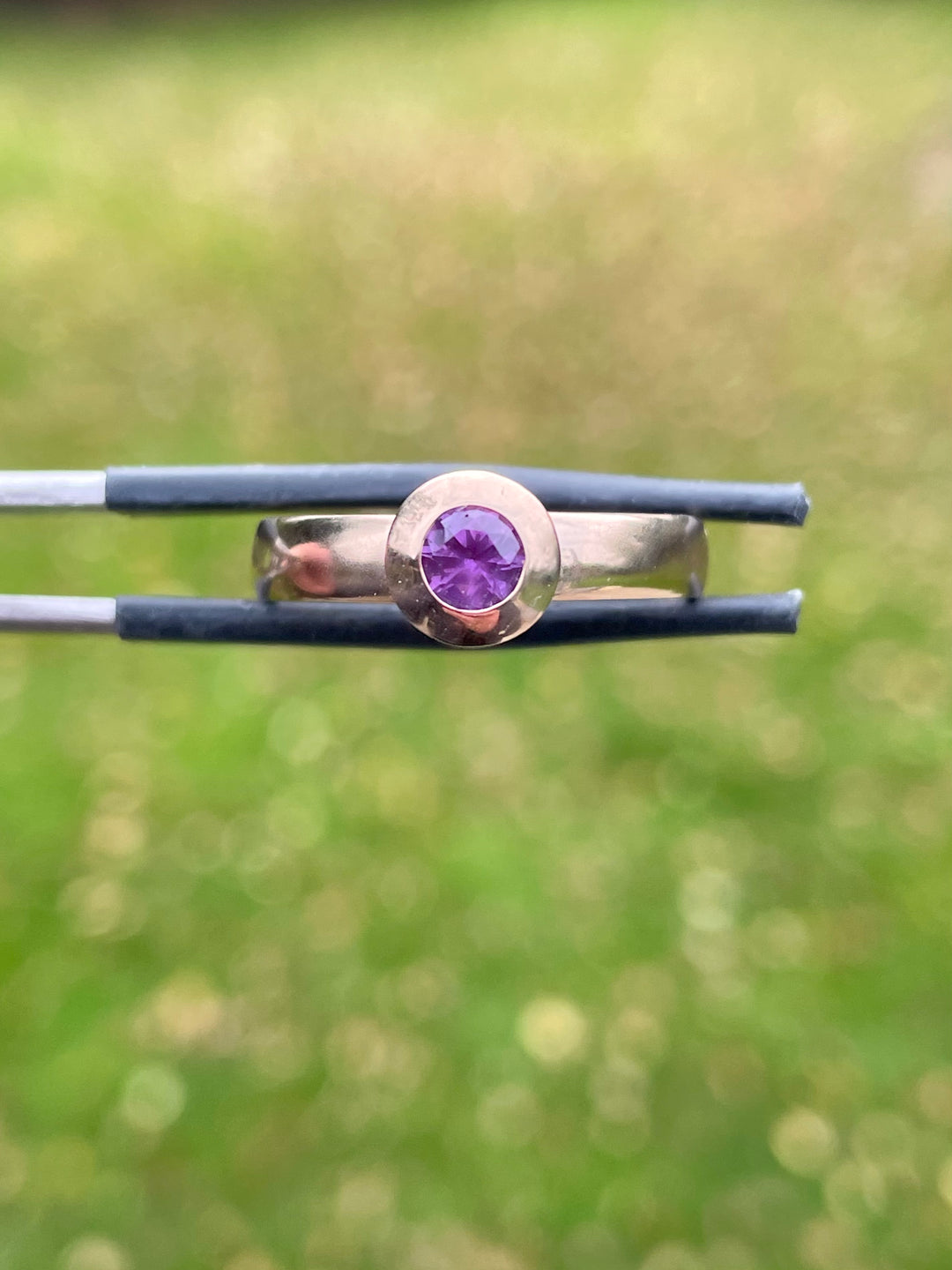 Cerise sapphire Tutti Frutti ring