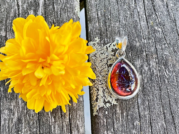 Vintage Dragons Breath glass pendant