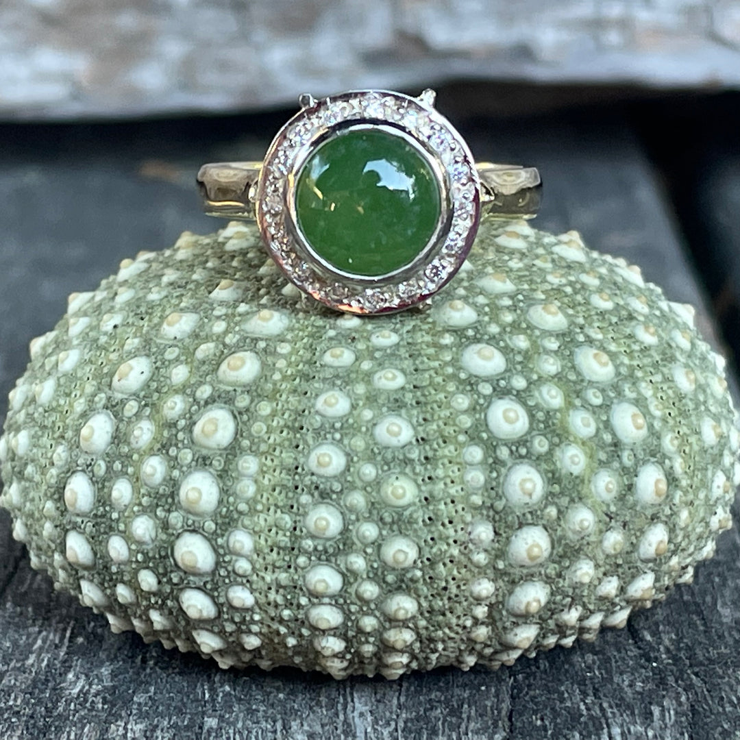 9ct Gold & New Zealand Greenstone Halo Ring