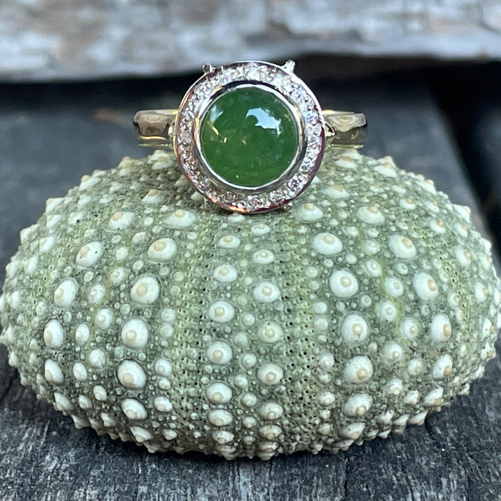 9ct Gold & New Zealand Greenstone Halo Ring