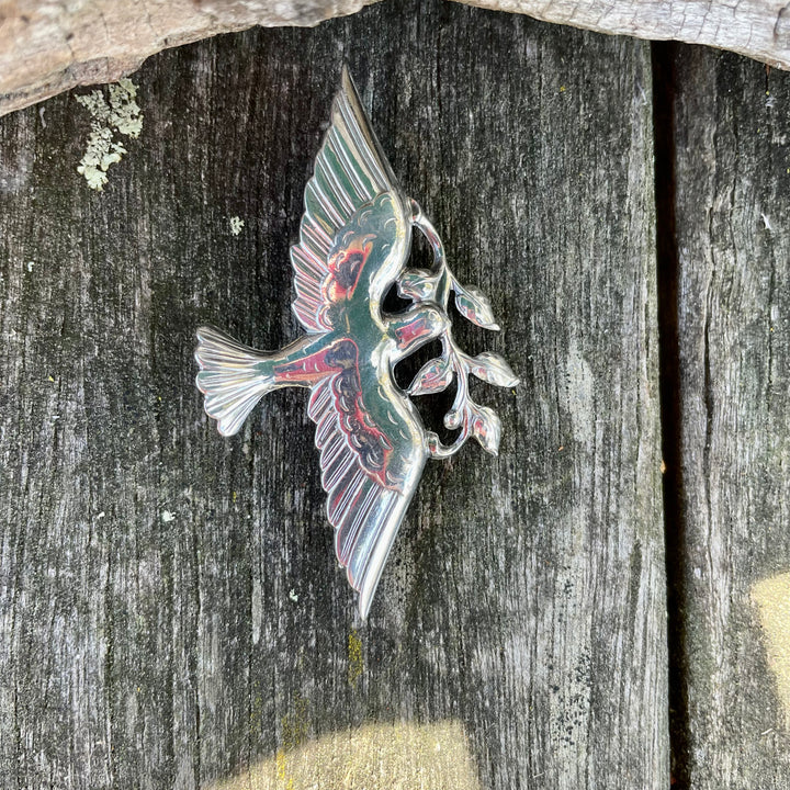 Vintage Sterling peace dove brooch