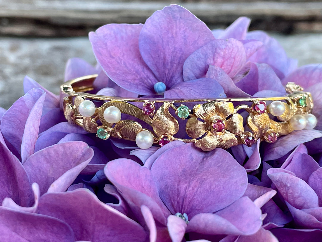 Vintage 14ct ruby, pearl and emerald bangle