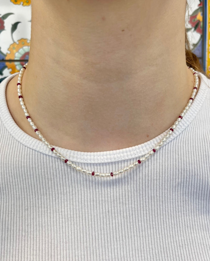 Tiny rice freshwater pearl with ruby necklace