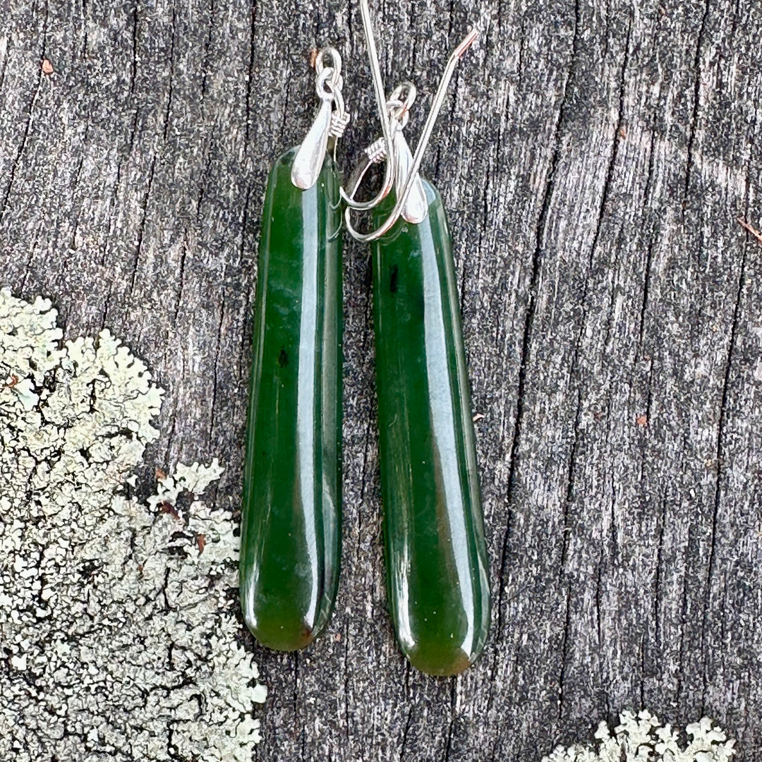 Kawa kawa greenstone earrings