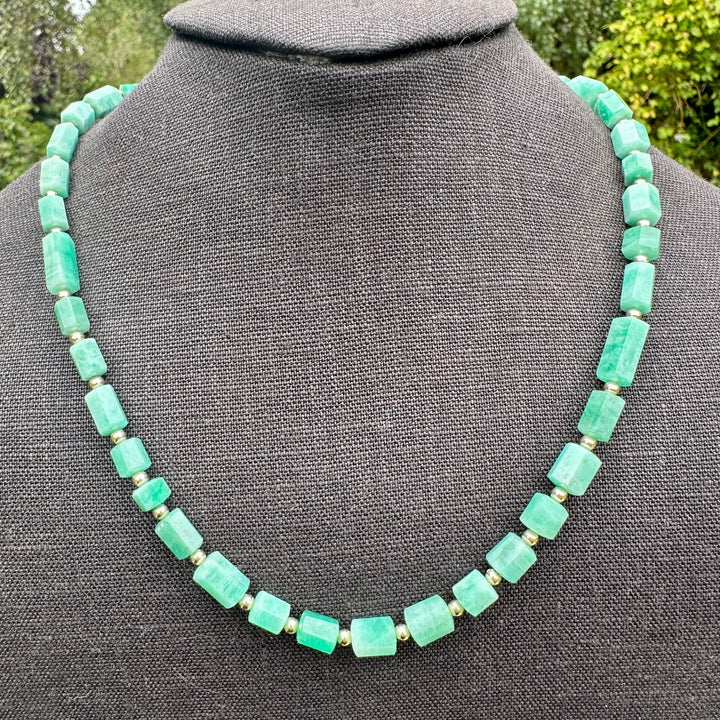 Brazilian emerald necklace