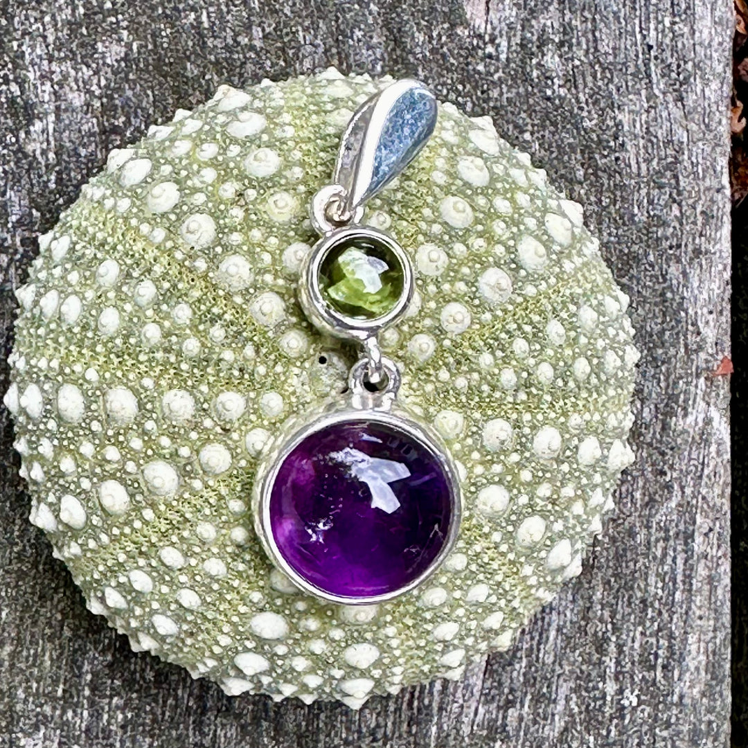 Amethyst and peridot pendant