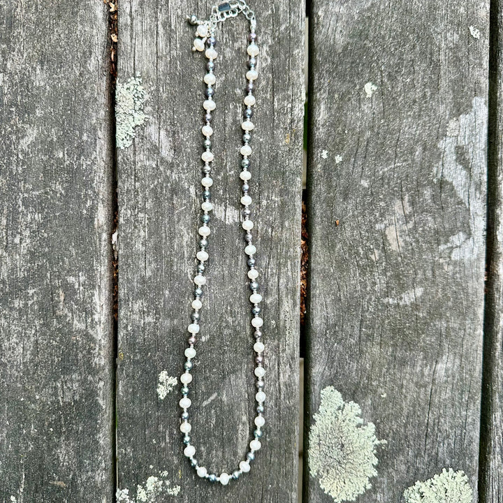 White and peacock freshwater pearl necklace