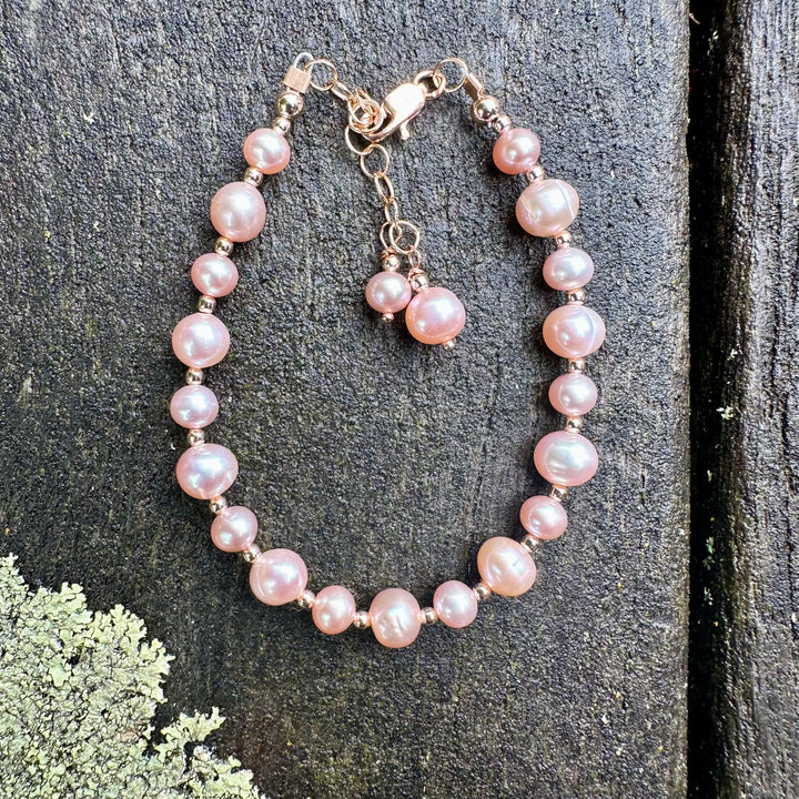 Pink freshwater pearl bracelet