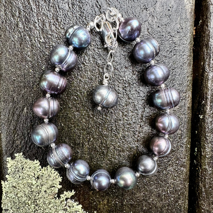 Peacock freshwater pearl bracelet