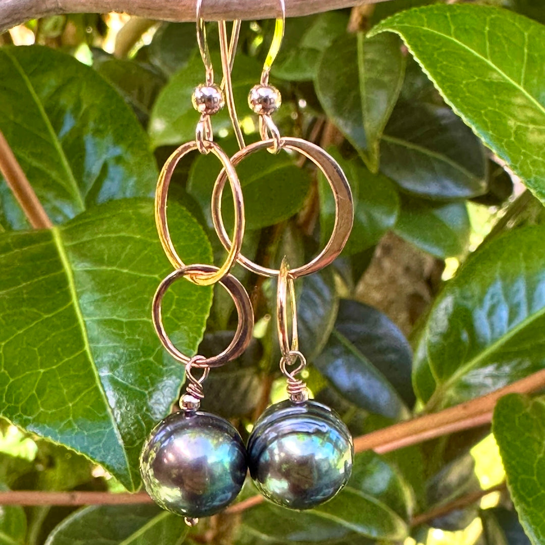 Peacock freshwater pearl earrings