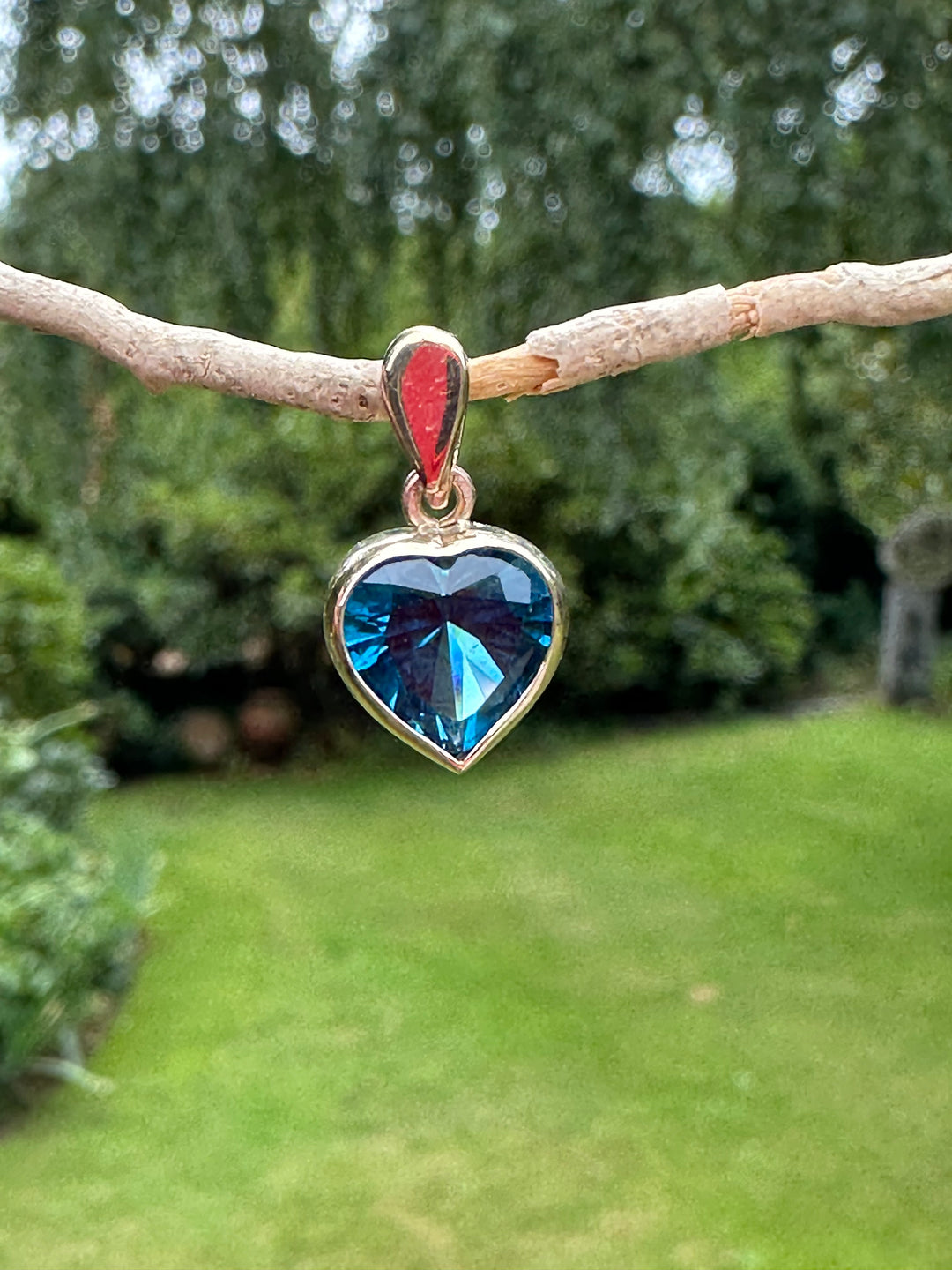London blue topaz heart pendant