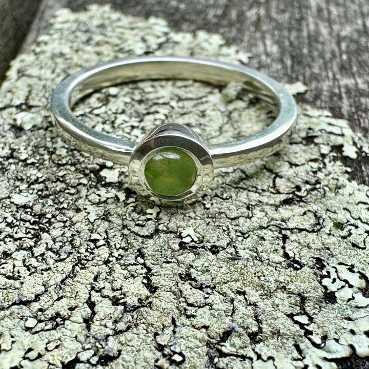 Fine sterling silver pounamu ring