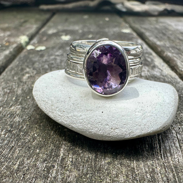 Brazilian amethyst unity ring