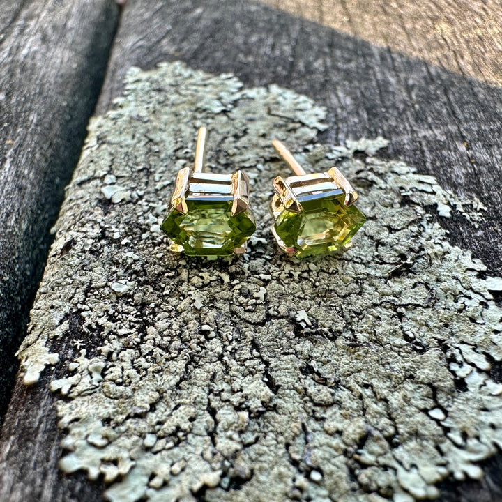 Peridot studs