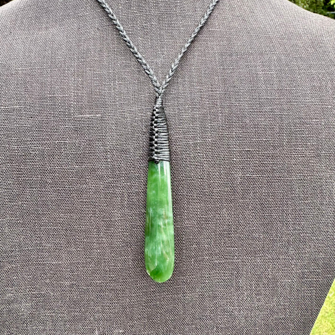 Long dark NZ greenstone roimata