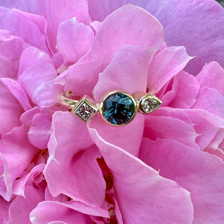 Australian Sapphire and diamond ring
