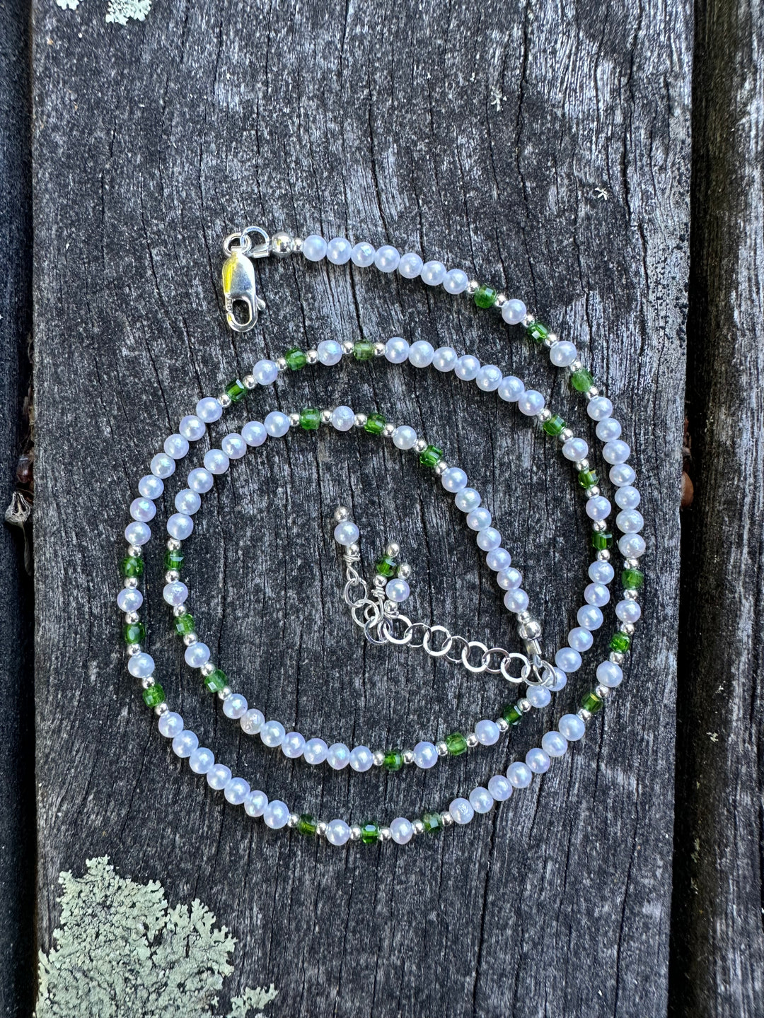 Small freshwater pearl and chrome diopside necklace