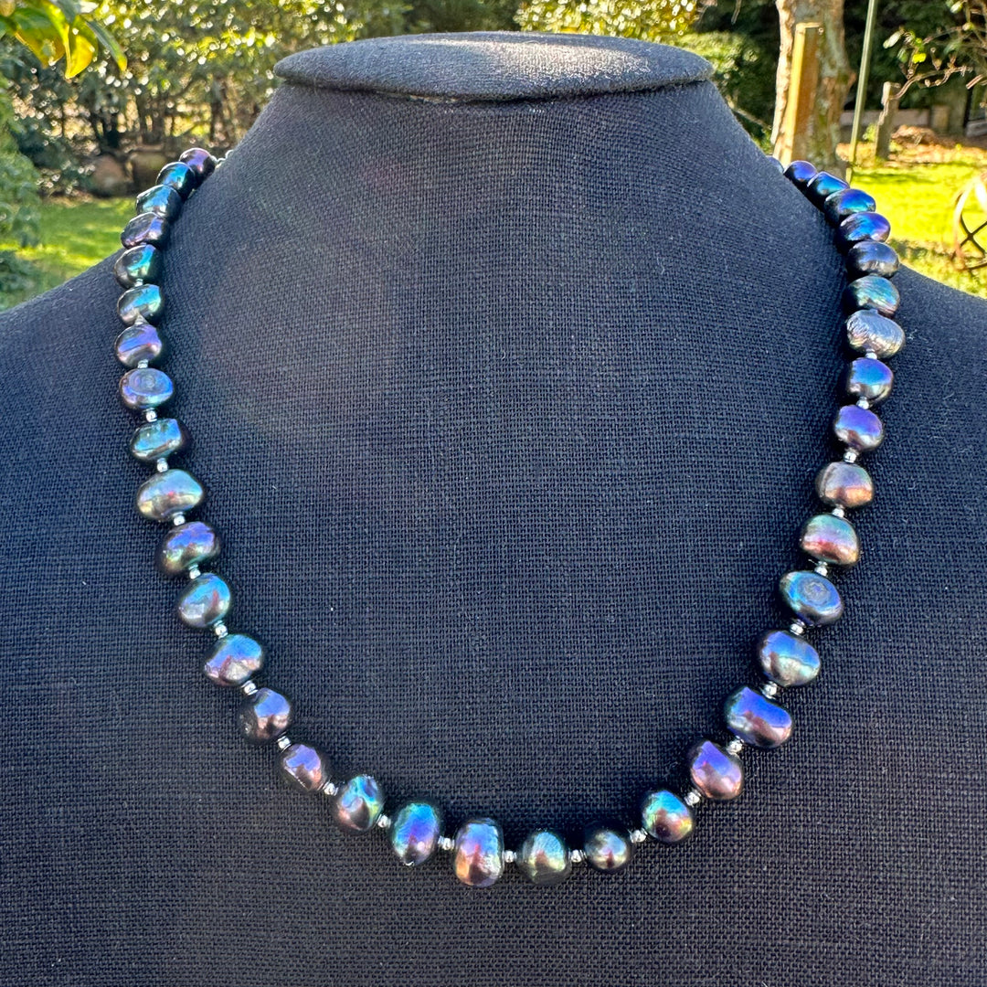 Peacock freshwater pearl necklace