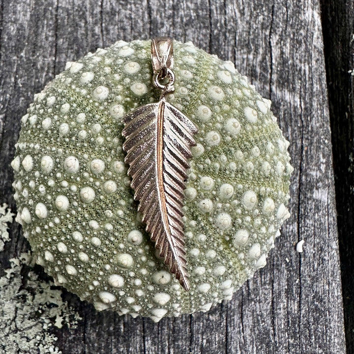 9 carat gold silver fern pendant