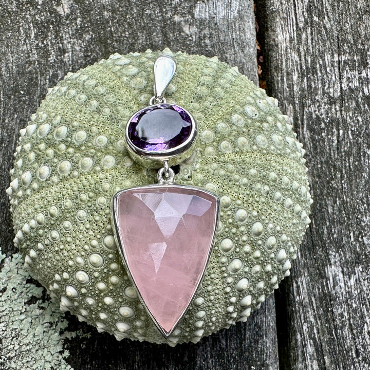 Rose quartz and amethyst pendant