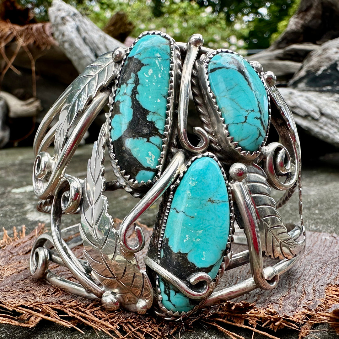 Vintage Navajo turquoise cuff