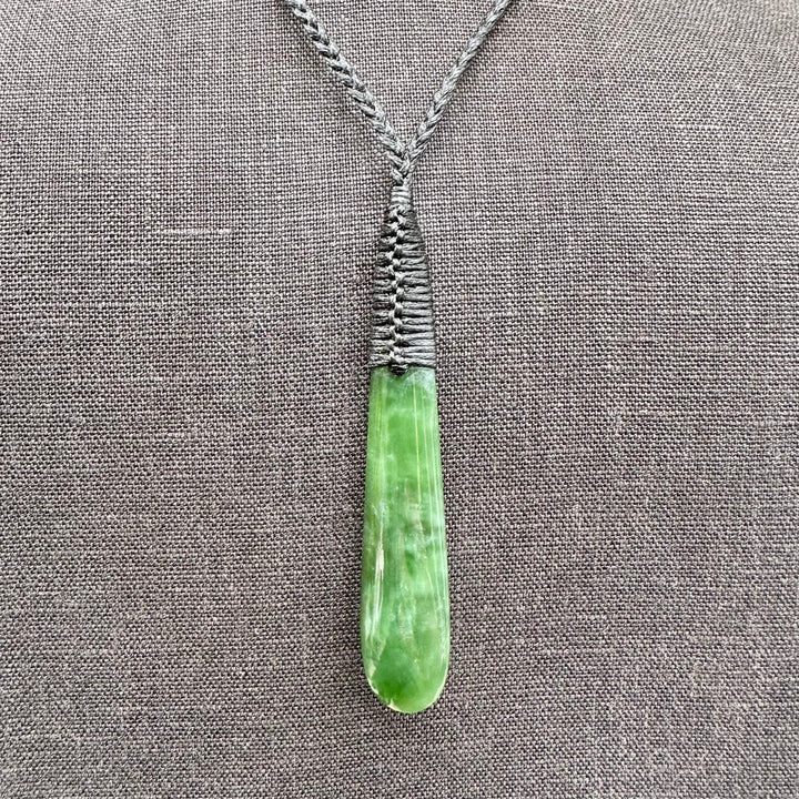 Long dark NZ greenstone roimata