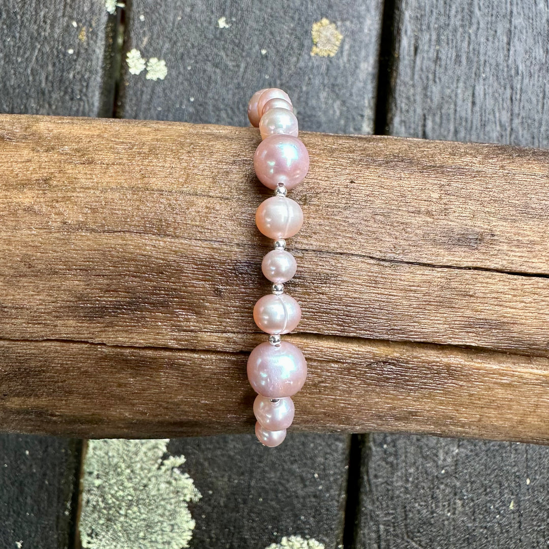 Pink freshwater pearl bracelet