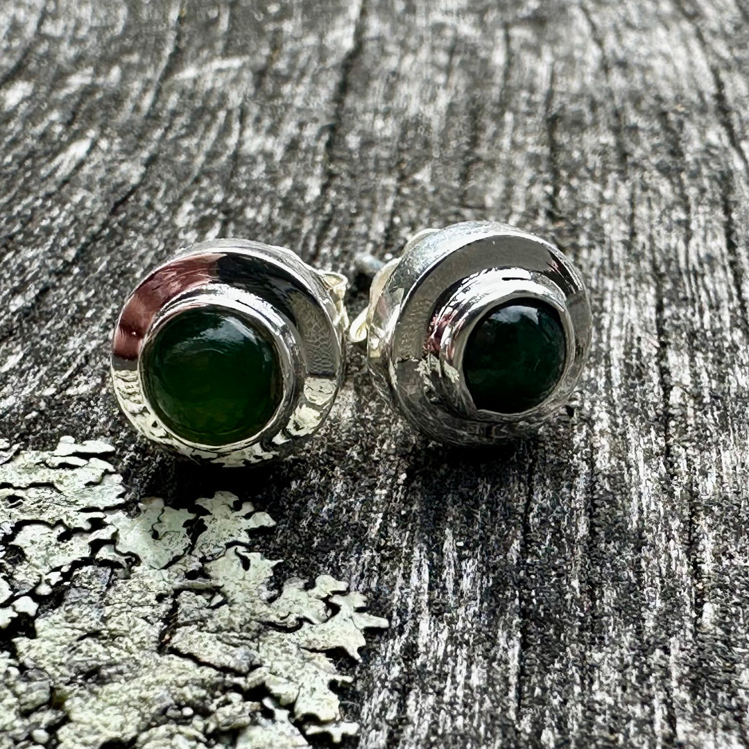 3mm NZ greenstone studs